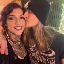 Are there group runs at veterans park for beginners?