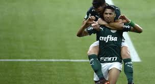 O jogo finalizado em 2 x 2 entre palmeiras e bahia hoje à tarde em são paulo, pela décima quarta rodada do brasileiro da série a, vai dá o que falar. Palmeiras Ganha Do Bahia Por 3 A 0 E Assume 4Âº Lugar Do Brasileiro Esportes R7 Futebol