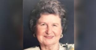 Pamela Snell's Instagram, Twitter & Facebook