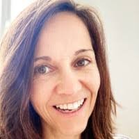 Anne Wirtz's Instagram, Twitter & Facebook