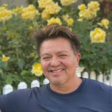 Search Rudy Gonzales Obituaries and Funeral Services