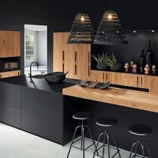 Cuisine Noire Ou Blanche La Battle En 26 Images En 2020 Cuisine Moderne Cuisines Design Cuisine Design Moderne