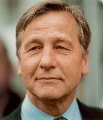 Wolfgang schmidt is professor at the university of colorado at boulder and a memberof the austrian academy. Wolfgang Clement Wikipedia