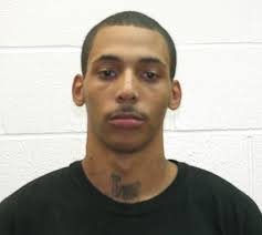 Convicted robber gets additional prison time for '13 purse snatching