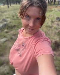 Marie Welsh's Instagram, Twitter & Facebook