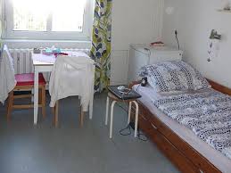 Motivada por su odio vehemente hacia los hombres que se deriva de. Leben Im Frauenhaus Frauenprojekte Bora