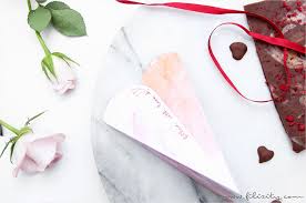 By micel, last updated feb 7, 2015. Geschenke Die Vom Herzen Kommen Mit Dieser Verpackungsidee Fur Liebevolle Kleinigkeiten Wird Der Valentinstag Gleich Doppelt So Schon Valentinstag Geschenk Filizity Com