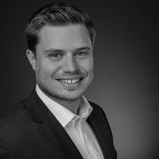 Ralph Eckstein's Instagram, Twitter & Facebook