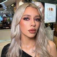 Bethany Judd's Instagram, Twitter & Facebook