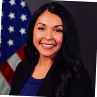 Crystal Bartlett's Instagram, Twitter & Facebook