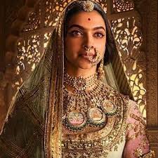 These Unseen Pictures Of Deepika Padukone As Padmavati Will Take Away Your Monday Blues Indiatoday Hd wallpapers and background images. unseen pictures of deepika padukone
