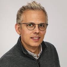 Eric Cockrell's Instagram, Twitter & Facebook