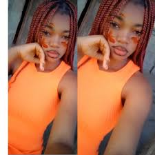 Laura Leonardo in people