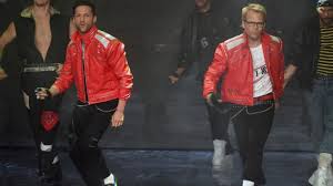 Check spelling or type a new query. Alexander Kumptner Privat Sixpack Hammer Hat Der Talentierte Tv Koch Eigentlich Eine Freundin News De