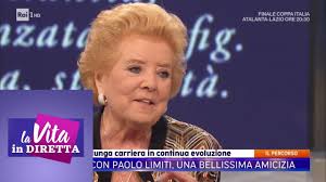 Check out the latest pictures, photos and images of wilma de angelis. Wilma De Angelis L 8 Aprile Ho Compiuto 89 Anni La Vita In Diretta 15 05 2019 Youtube