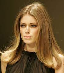 Sassy Blowout Hair You Won T Miss For The Season Pretty Designs Blowout Hair Straight Hair Blowout Blowdry Styles