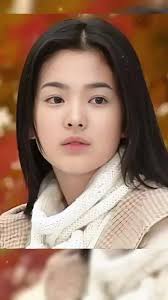 An actress who made his debut in the 2000s, the charm that has not changed  after 25 years #popular #koreanactress #thennow #songhyekyo송혜교 #eugene  #hanhyojoo #kdrama