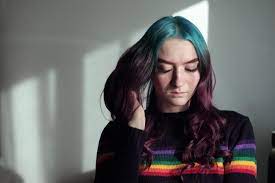 After temporarily coloring your hair, it's time to get back to the origin color. Remove Semi Permanent Hair Dye At Home