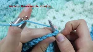 Grab your favorite chunky ring and slip it on your left ring finger. Easy Tutorial How To Use The Loran Norwegian Knitting Thimble For Crochet Or Knitting Youtube