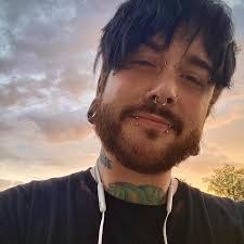 Need help hitting a base in DayZ?