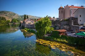 Bosnia and herzegovina is a european country located on the balkan peninsula. Facts About Bosnia And Herzegovina