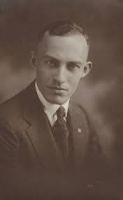 Ronald Spaulding's Instagram, Twitter & Facebook