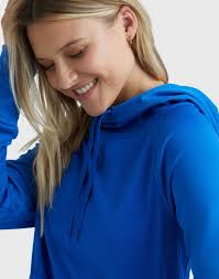 Hanes Sport Women's Performance Fleece Hoodie Black/Black Heather 2XL