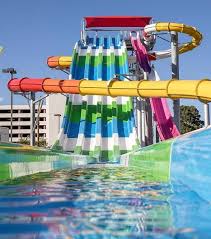 Splash Zone At Circus Circus Las Vegas Introduces Expanded Pool Offerings For Sunseekers Of All Ages Circus Circus Las Vegas Las Vegas Pool Las Vegas