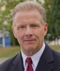 Services · Howard Whitlock · iA Private Wealth