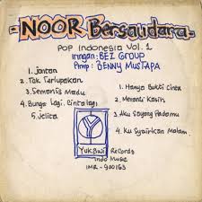 Download lagu dj aku sungguh masih sayang padamiu mp3 gratis dalam format mp3 dan mp4. Aku Sayang Padamu Track By Noor Bersaudara Best Ever Albums