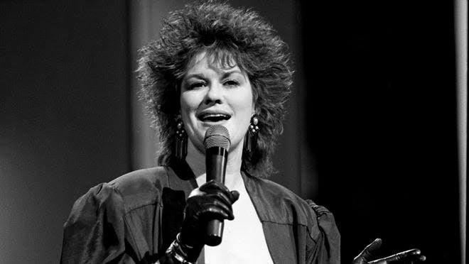 K.T. Oslin dies at 78