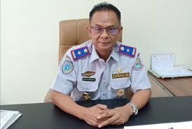 Ini adalah bahasan lengkap mengenai gaji pegawai kemenhub, gaji pns kementerian perhubungan, tanda pangkat kemenhub 15 tahun kerja di dishub dki jakarta ws laoli didzolimi terus menerus polemik pegawai negeri sipil (pns) dari isntansi dinas. Palapapos Menumbuhkan Harapan