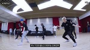 Agyness deyn was born on february 16, 1983 in littleborough, manchester, uk as laura hollins. Zjutencdgdumlm