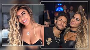 The duo began their relationship since 2012. Footie Star Neymar S Sexy Sister Rafaella Beckran Is An Instagram Sensation