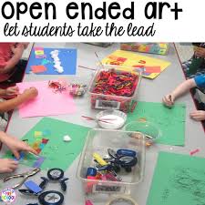 How To Set Up The Art Center In Your Early Childhood Classroom With Ideas Tips And Book List Art Center Preschool Preschool Art Early Childhood Classrooms
