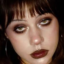 Southern gothic makeup artist in Lafayette?