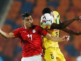 كشف مصدر من أسرة مصطفى محمد لاعب فريق الزمالك المعار لنادي جالاتا سراي التركي حقيقة ما تردد من أنباء خلال الساعات الماضية بوجود مفاوضات من النادي الأهلي مع النادي التركي من أجل ضم لاعب الزمالك خلال الموسم المقبل. Ø¨Ø¹Ø¯ Ù‡Ø¯Ù Ù…ØµØ·ÙÙ‰ Ù…Ø­Ù…Ø¯ Ù…Ù† Ù‡Ù… Ø£Ø¨Ø±Ø² Ø§Ù„Ù…Ø­ØªØ±ÙÙŠÙ† Ø§Ù„Ù…ØµØ±ÙŠÙŠÙ† ÙÙŠ Ø§Ù„Ø¯ÙˆØ±ÙŠ Ø§Ù„ØªØ±ÙƒÙŠ ÙÙŠØ¯ÙŠÙˆ 02 02 2021 Ø³Ø¨ÙˆØªÙ†ÙŠÙƒ Ø¹Ø±Ø¨ÙŠ