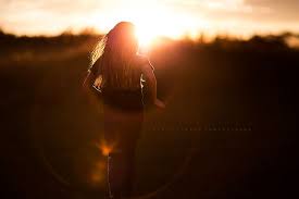 How To Take More Amazing Photos With Natural Backlighting Backlight Photography Sunrise Photography Nature Sunset Photography