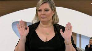 A deputada federal joice hasselmann cometeu o plágio quando mantinha um site no paraná, o blog da joice. Bolsonaro Comenta Sobre Candidatura A Presidencia De Joice Hasselmann