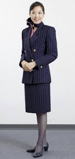 高度成長 バブル崩壊 caの制服 時代を象徴 くらし ハウス nikkei style 客室乗務員 全日空 全日本空輸