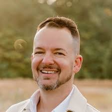 Dennis Dahm's Instagram, Twitter & Facebook