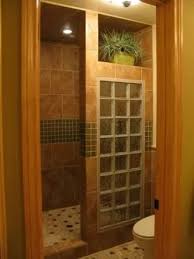Glass block showers with doors work better in smaller areas or where you want to create a closed space, such as in a steam room. Resultado De Imagen Para Glass Block Showers Designs Bathroom Shower Design Bathroom Remodel Shower Small Bathroom Remodel Designs