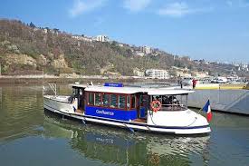 Navetteconfluence Lyon Lyon Rhone Quai