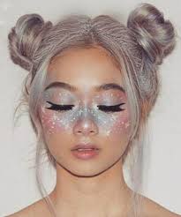 The Ultimate Guide To Space Buns Howtowear Fashion In 2021 Cute Makeup Looks Cute Makeup Creative Makeup Looks