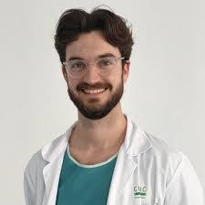 Robert Pruna's Instagram, Twitter & Facebook