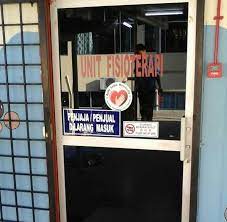 Terlebih dahulu pihak hospital kuala kubu bharu mengucapkan terima kasih di atas keprihatinan tuan /puan. Facebook