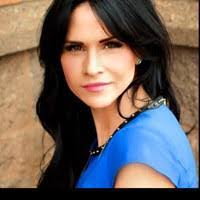 Karolyn Nelson's Instagram, Twitter & Facebook