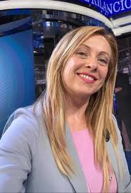 Giorgia Meloni A Rapallo Per Presentare Il Suo Libro Io Sono Giorgia