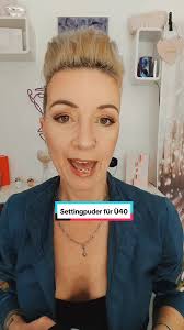 Settingpuder ab Ü40: Tipps für einen strahlenden Teint