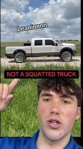 Leaning Trucks vs. Squatted Trucks: The Ultimate Debate